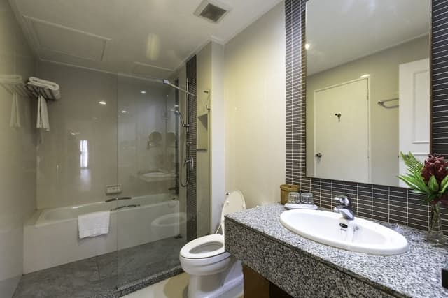 2-Bedroom Suite