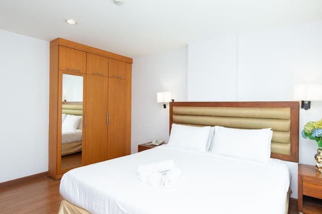 Grand Executive Suites - 3 Bedrooms