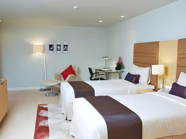 Deluxe Room 2
