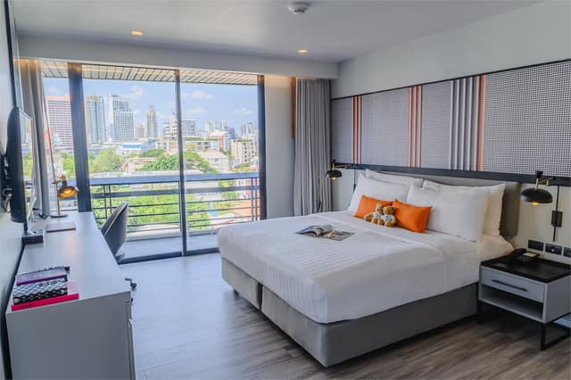 Three-Bedroom Deluxe