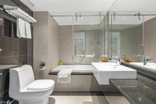 Executive King Suite