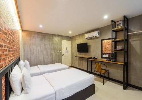 Superior Twin Room