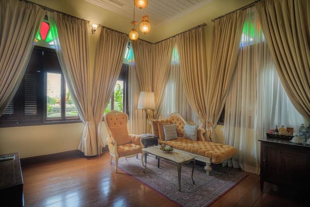 Luxury Suite, River View (Chao Praya)