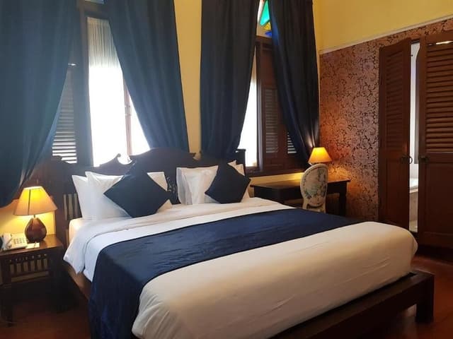 Deluxe Room, 1 King Bed