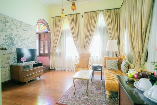 Luxury Suite, River View (Chao Praya)