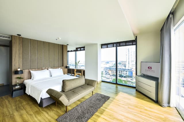 Mini Suite