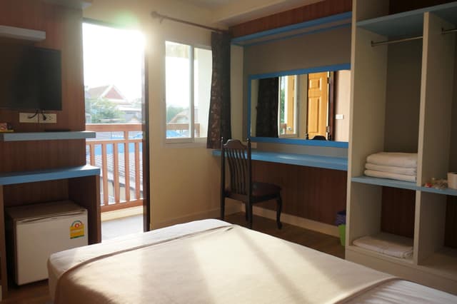 Triple Room