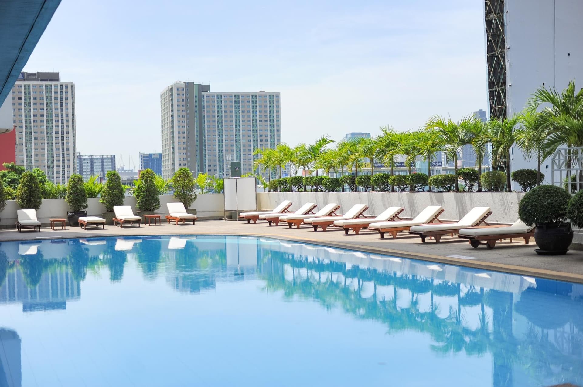 โรงแรมโกลเด้น ทิวลิป ซอฟเฟอริน กรุงเทพ โรงแรมโกลเด้น ทิวลิป ซอฟเฟอริน กรุงเทพ