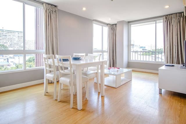 Executive Suite (50 sqm)