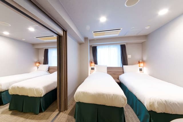 Family Room, Multiple Beds, Non Smoking, Connecting Rooms (Hollywood room)