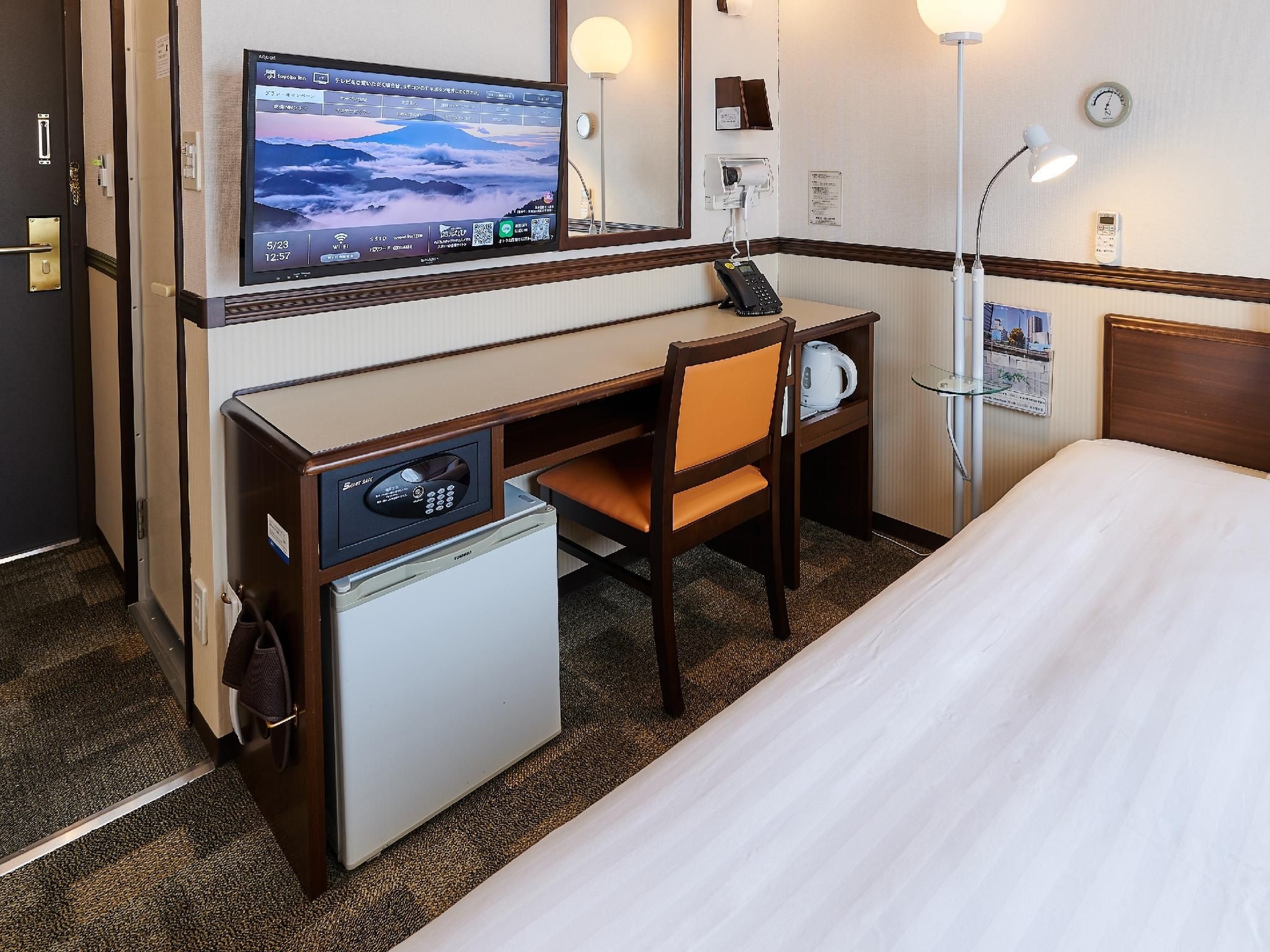 โทะโยะโกะ อินน์ โอซาก้า อิตะมิ แอร์พอร์ต (Toyoko Inn Osaka Itami Airport)3