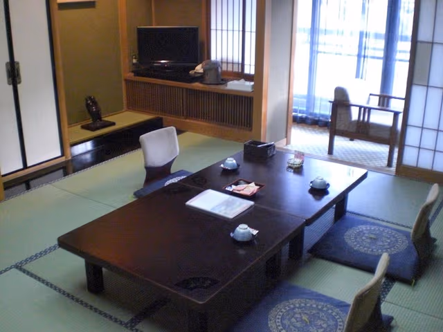 Superior Japanese Style Room (with Basic Dinner & Breakfast)