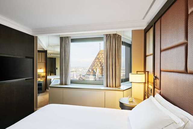 KING JUNIOR DANUBE SUITE