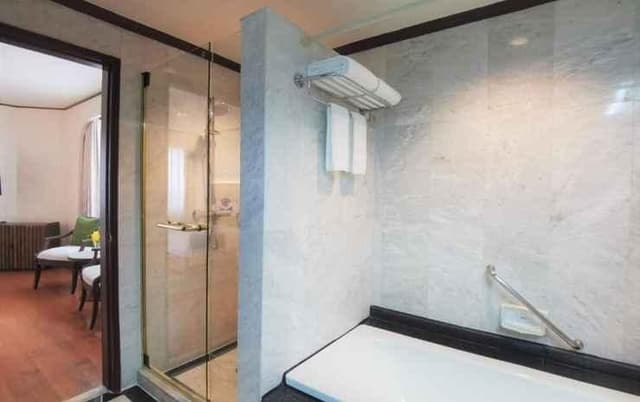 One Bedroom Suite