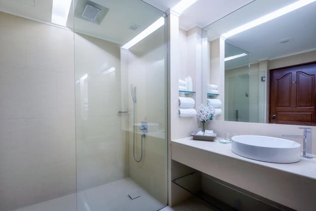 Grand Deluxe Room