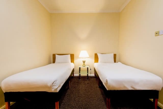 Standard Twin Room Without Window