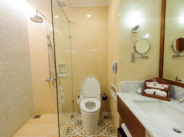 Executive Suite
