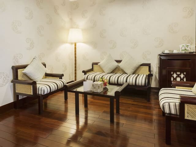 Rex Suite King