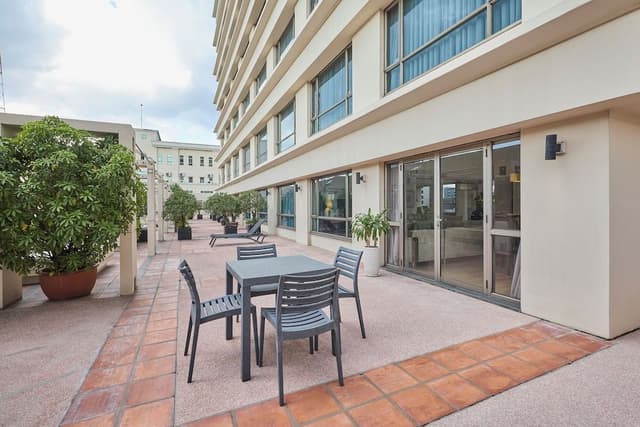 Club Suite, 1 Bedroom, City View