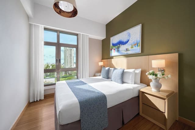 2-Bedroom Executive Suite Apartment