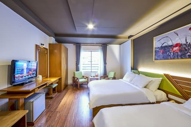Deluxe Triple Room with complimentary daily snack