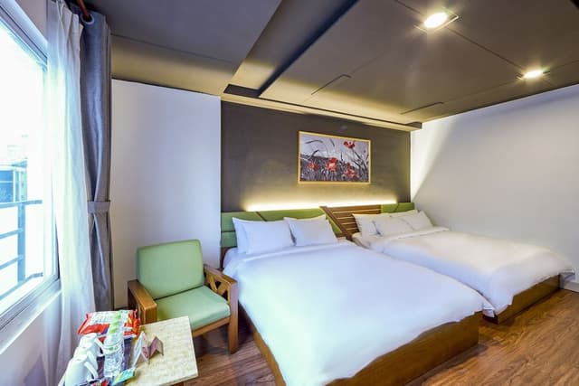 Deluxe Triple Room with complimentary daily snack