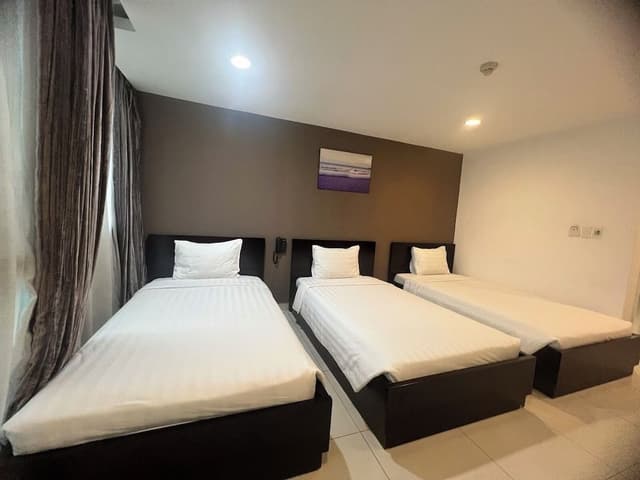 Deluxe Triple Room