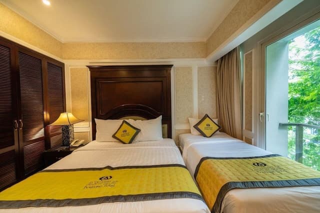 Executive Triple Room