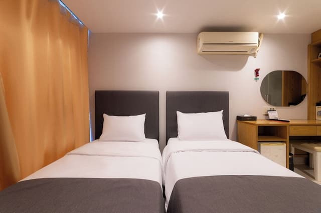 Twin Room