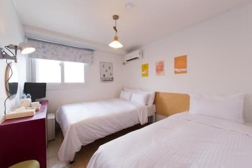 Triple Room