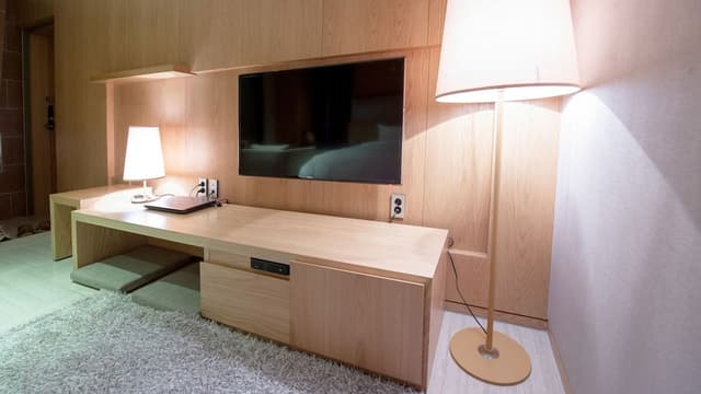 Standard Twin Room (Bigger than most in Seoul)