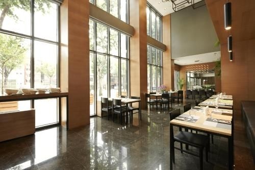 เมย์เพลส โฮเทล (Mayplace Hotel)3