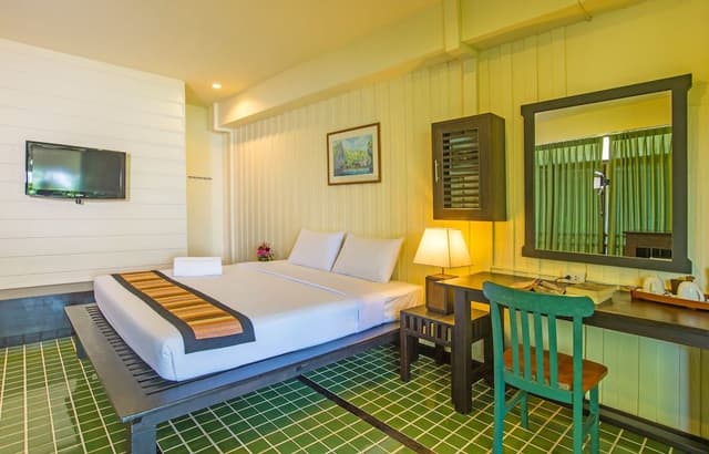 Deluxe Double Room, River View