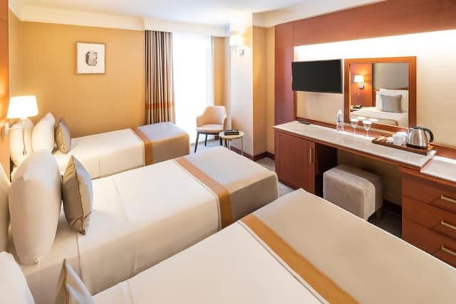Triple Room