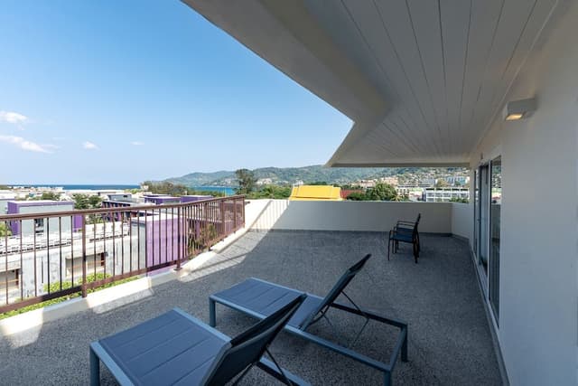 1 Bedroom Suite