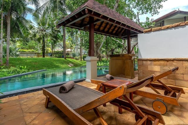 Room, 2 Double Beds, Pool View (Ground Floor, Pool Access)