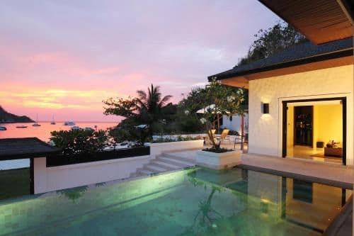 Grand Pool Suite Beachfront