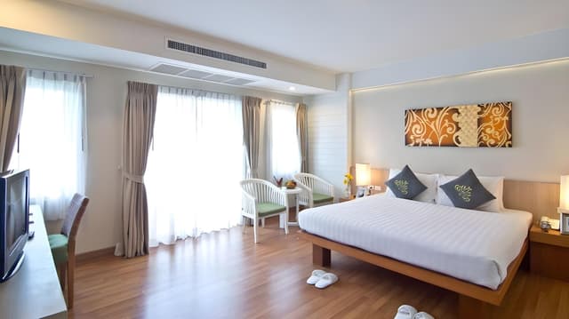 Grand Superior Room