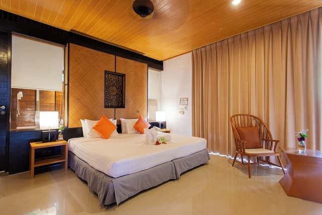 Deluxe Pavilion Room
