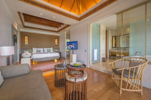 Sea View Suite