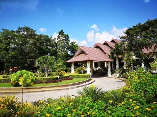 เอก-ไพลิน ริเวอร์ แคว โฮเทล (Aek-Pailin River Khwae Hotel)0