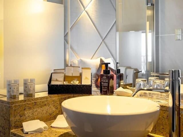 EXES Royal Pool Suite for 2 people with Lounge Access, Non Smoking