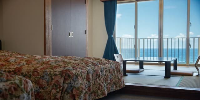 Japanese-Western Room With Sea View
