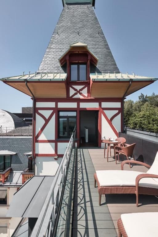 Grand Suite with Balcony and Panoramic View