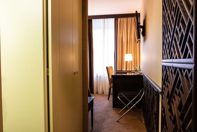Standard Single Room