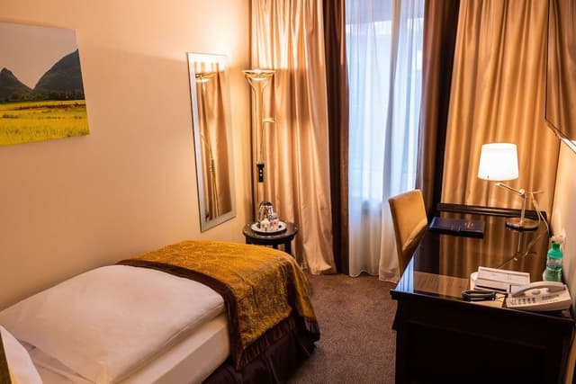 Standard Single Room