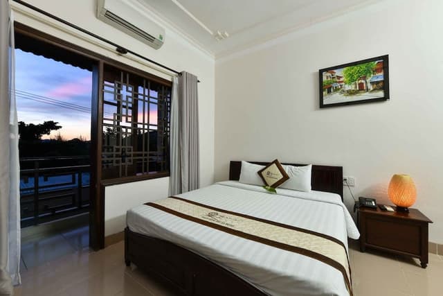 Deluxe Double or Twin Room, Balcony
