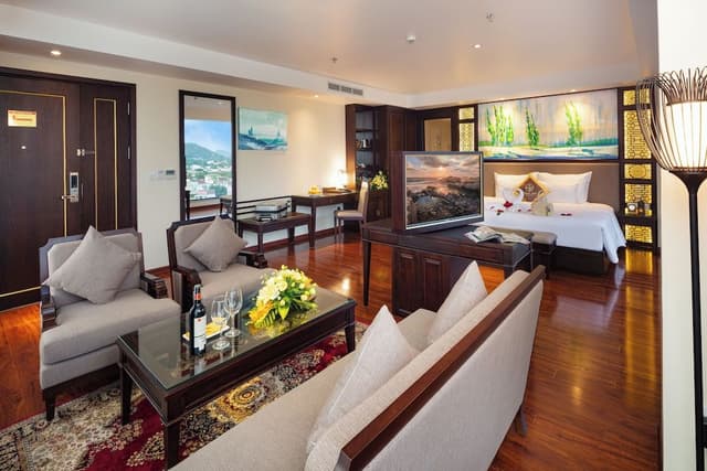 D’ Elegance Signature Suite