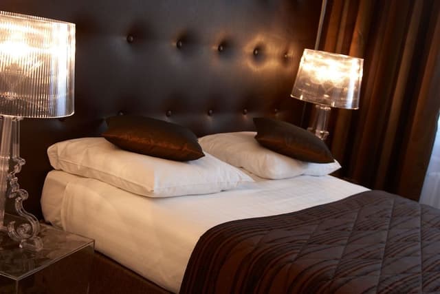 Classic Single Room