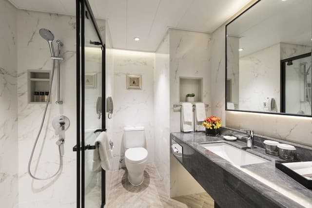 Signature Twin Room